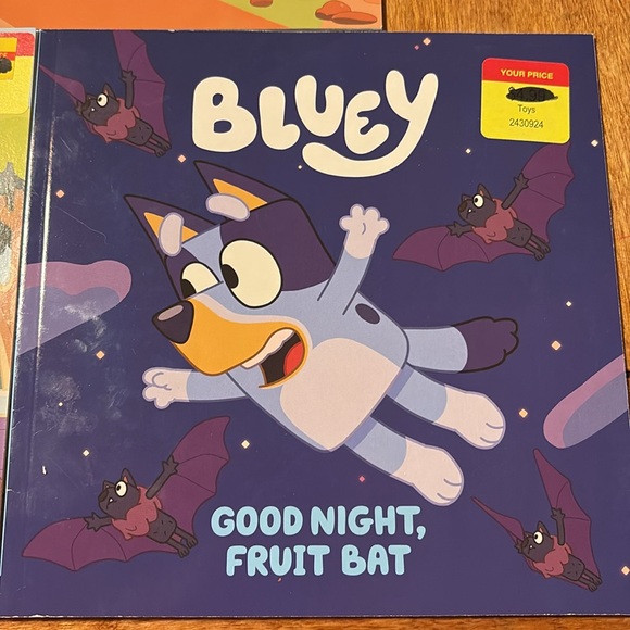 Bluey Children's Book Set - Picture 5 of 5